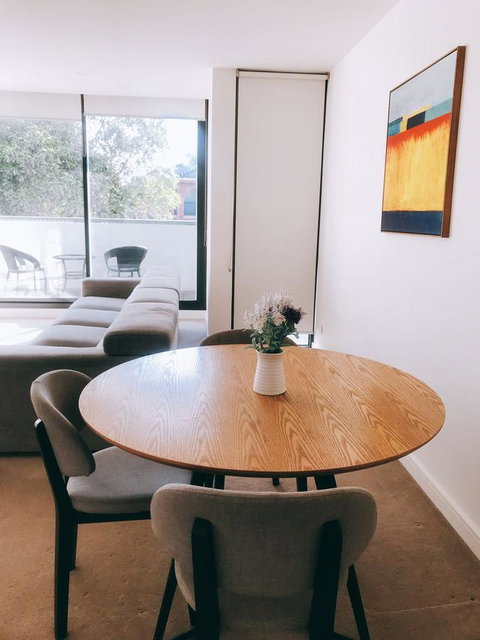 Ellia Doncaster Apartment - Sunshine Coast Guide 6