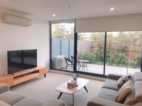 Ellia Doncaster Apartment - Sunshine Coast Guide 3
