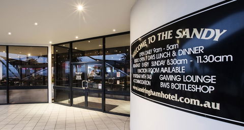 Nightcap At Sandringham Hotel - Sunshine Coast Guide 27
