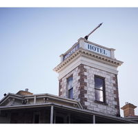 Hotel Sorrento - Sunshine Coast Guide
