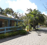 The Balnarring Motel - Sunshine Coast Guide