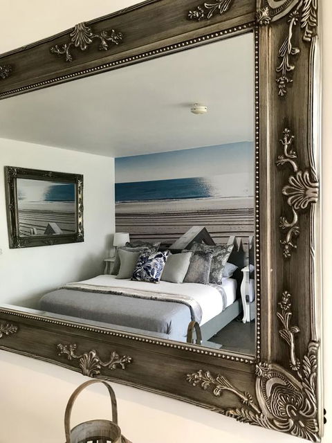 Lorne World - Sunshine Coast Guide 16