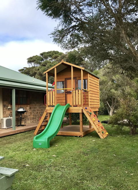 Apollo Bay Cottages - Sunshine Coast Guide 5