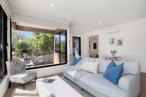 Brooklands Apartments - Sunshine Coast Guide 13