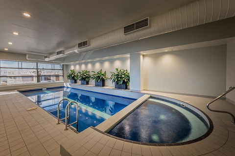 PARKROYAL Melbourne Airport - Sunshine Coast Guide 1