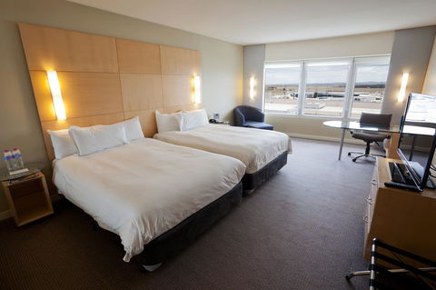 PARKROYAL Melbourne Airport - Sunshine Coast Guide 34