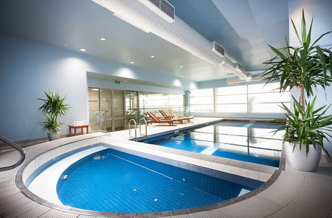 PARKROYAL Melbourne Airport - Sunshine Coast Guide 13