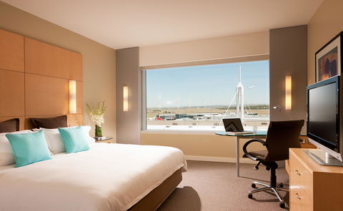 PARKROYAL Melbourne Airport - Sunshine Coast Guide 41