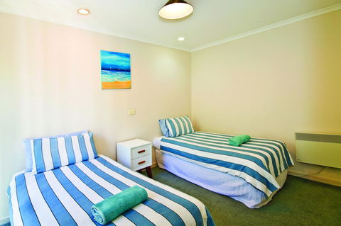 Anchorage Motel & Villas Lorne - Sunshine Coast Guide 31