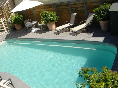 Anchorage Motel & Villas Lorne - Sunshine Coast Guide 6