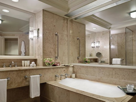 The Langham Melbourne - Sunshine Coast Guide 19