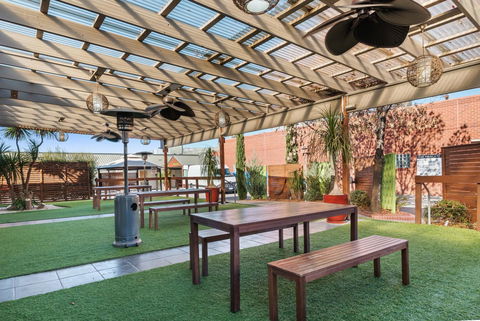 All Seasons Resort Hotel Bendigo - Sunshine Coast Guide 36