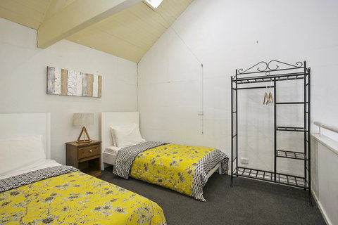 Terrace Lofts Apartments - Sunshine Coast Guide 25