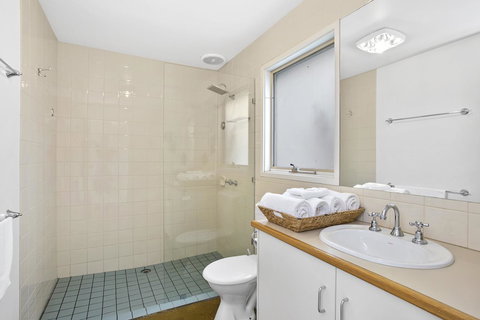 Terrace Lofts Apartments - Sunshine Coast Guide 22