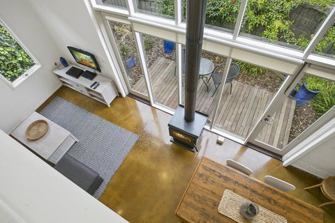 Terrace Lofts Apartments - Sunshine Coast Guide 26