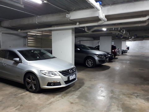 Apartments In Phillip Island Towers - Block C - Sunshine Coast Guide 8