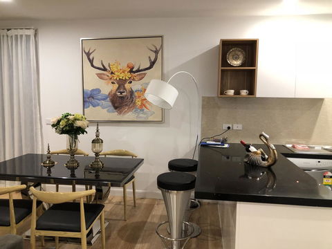 Apartments In Phillip Island Towers - Block C - Sunshine Coast Guide 40