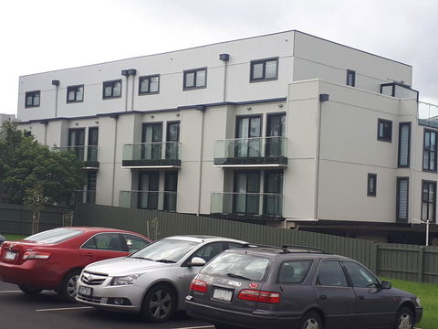 Apartments In Phillip Island Towers - Block C - Sunshine Coast Guide 16