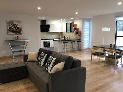 Apartments In Phillip Island Towers - Block C - Sunshine Coast Guide 43