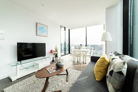 Melbourne Private Apartments - Collins Wharf Waterfront, Docklands - Sunshine Coast Guide 14