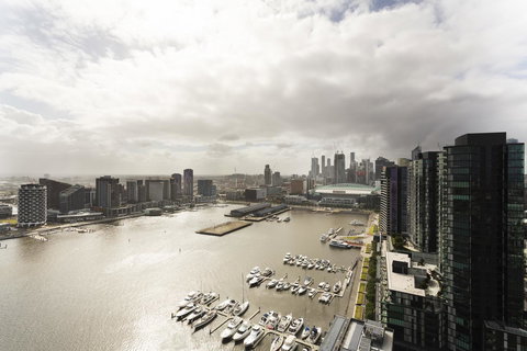 Melbourne Private Apartments - Collins Wharf Waterfront, Docklands - Sunshine Coast Guide 24