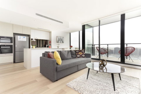 Melbourne Private Apartments - Collins Wharf Waterfront, Docklands - Sunshine Coast Guide 19