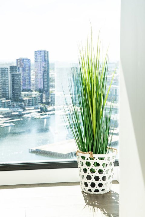 Melbourne Private Apartments - Collins Wharf Waterfront, Docklands - Sunshine Coast Guide 6