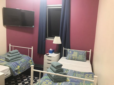 SmartStay Melbourne - Sunshine Coast Guide 23
