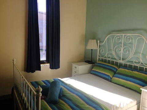 SmartStay Melbourne - Sunshine Coast Guide 11
