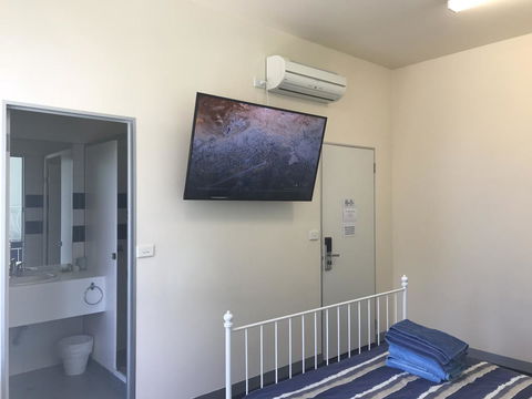 SmartStay Melbourne - Sunshine Coast Guide 21