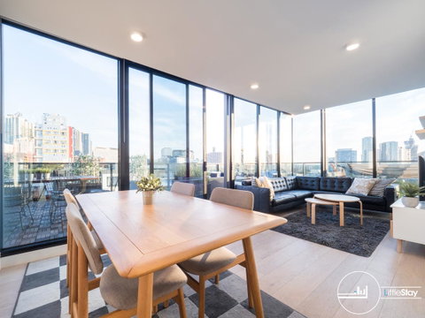 LittleStay Alessi - 2 Bedroom Aptm - Sunshine Coast Guide 27