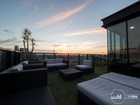 LittleStay Alessi - 2 Bedroom Aptm - Sunshine Coast Guide 5