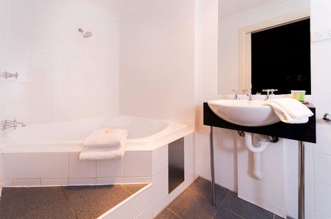 Athelstane House - Sunshine Coast Guide 20