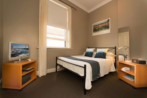 Athelstane House - Sunshine Coast Guide 17