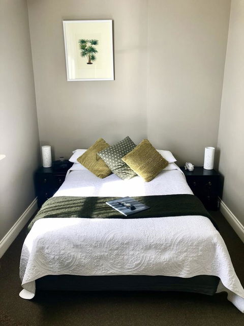 Athelstane House - Sunshine Coast Guide 6