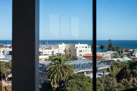 Anchorage Apartments Hampton - Sunshine Coast Guide 23