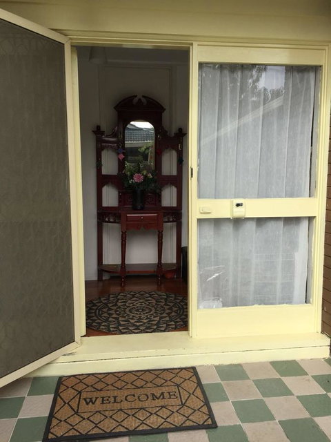 Doncaster Westfield Home Stay - Sunshine Coast Guide 16