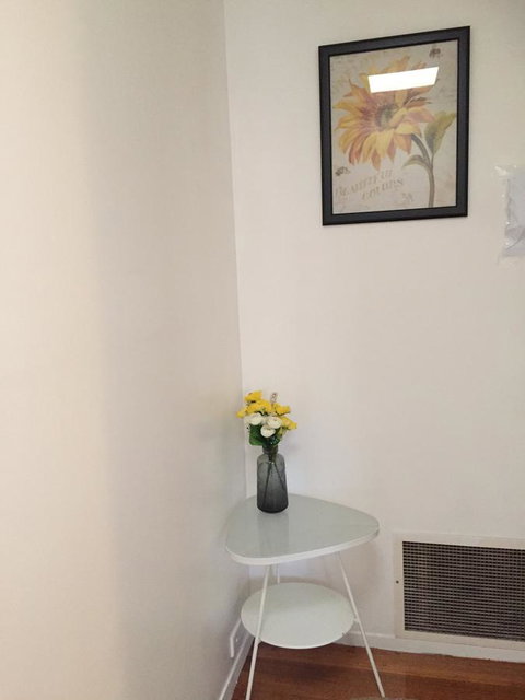 Doncaster Westfield Home Stay - Sunshine Coast Guide 35