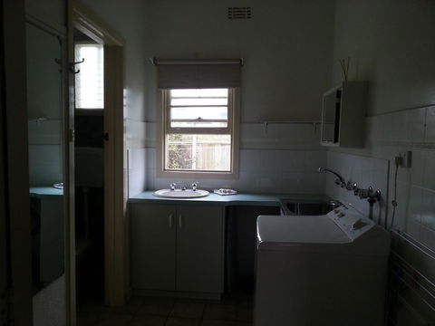 Beachcomber Holiday Units - Sunshine Coast Guide 27