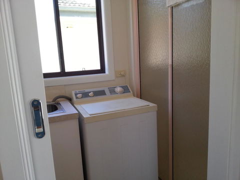 Beachcomber Holiday Units - Sunshine Coast Guide 19