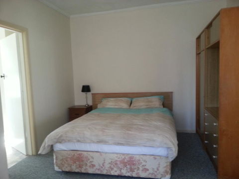 Beachcomber Holiday Units - Sunshine Coast Guide 42