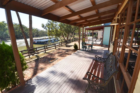 Tasman Holiday Parks - Merool On The Murray - Sunshine Coast Guide 36
