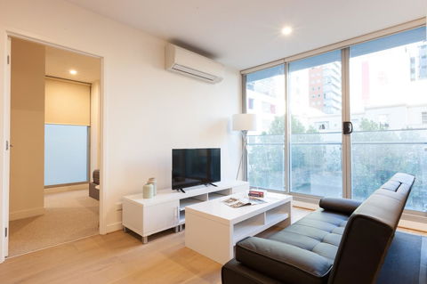 Apartment 101 - Sunshine Coast Guide 6