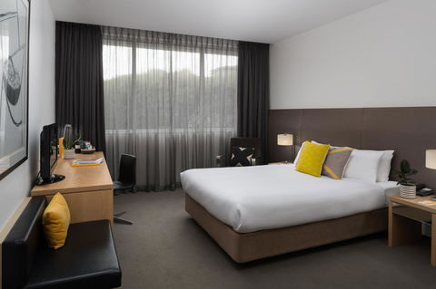 Atura Dandenong - Sunshine Coast Guide 1