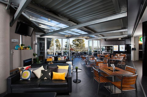 Atura Dandenong - Sunshine Coast Guide 6