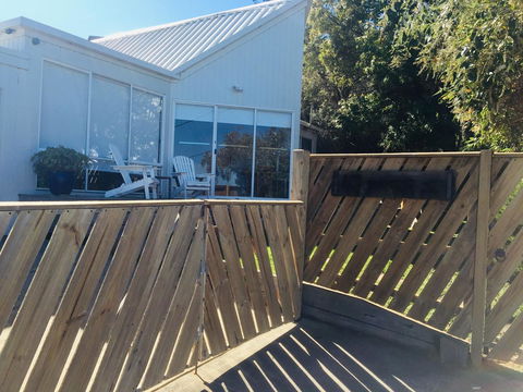 47 Baker Street - Sunshine Coast Guide 2