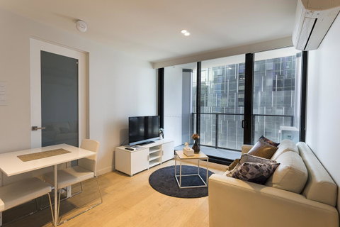 Ali & Hill Accommodation@lighthouse - Sunshine Coast Guide 3