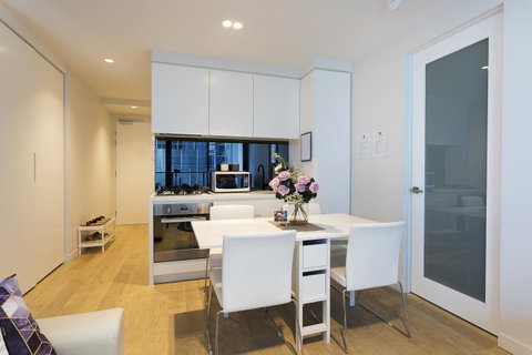 Ali & Hill Accommodation@lighthouse - Sunshine Coast Guide 7