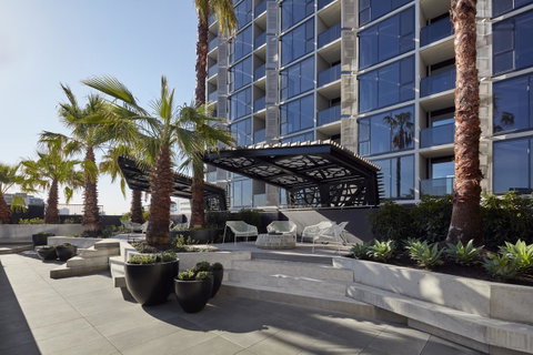Turnkey Accommodation-North Melbourne - Sunshine Coast Guide 4