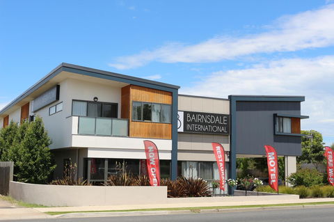 Bairnsdale International - Sunshine Coast Guide 7